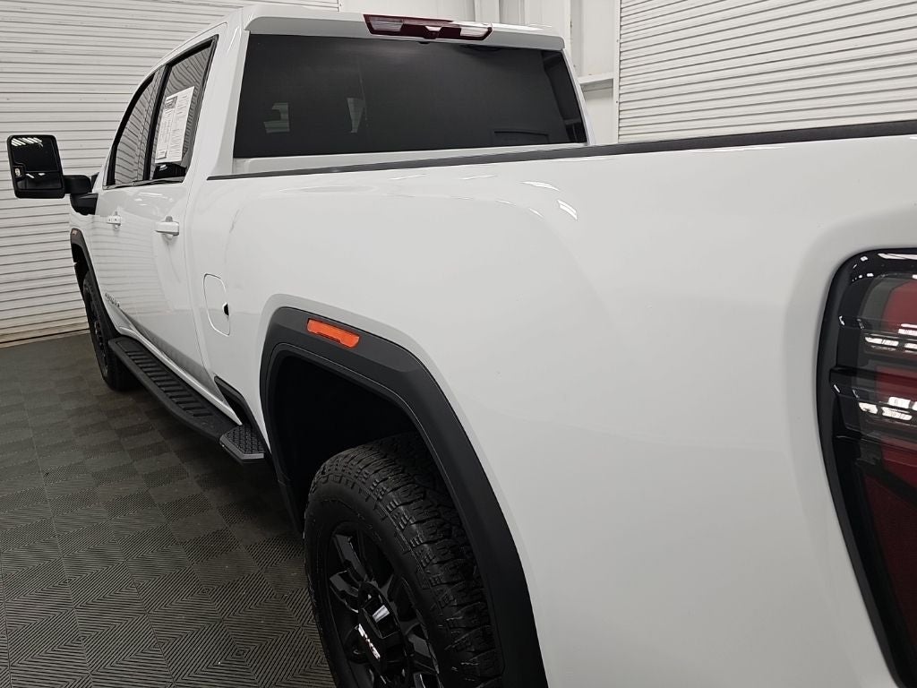 2025 GMC Sierra 2500HD AT4