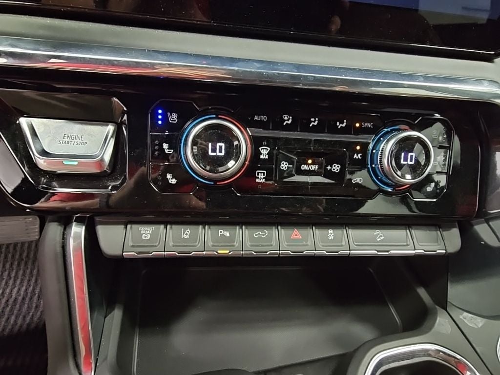 2025 GMC Sierra 2500HD Denali Ultimate