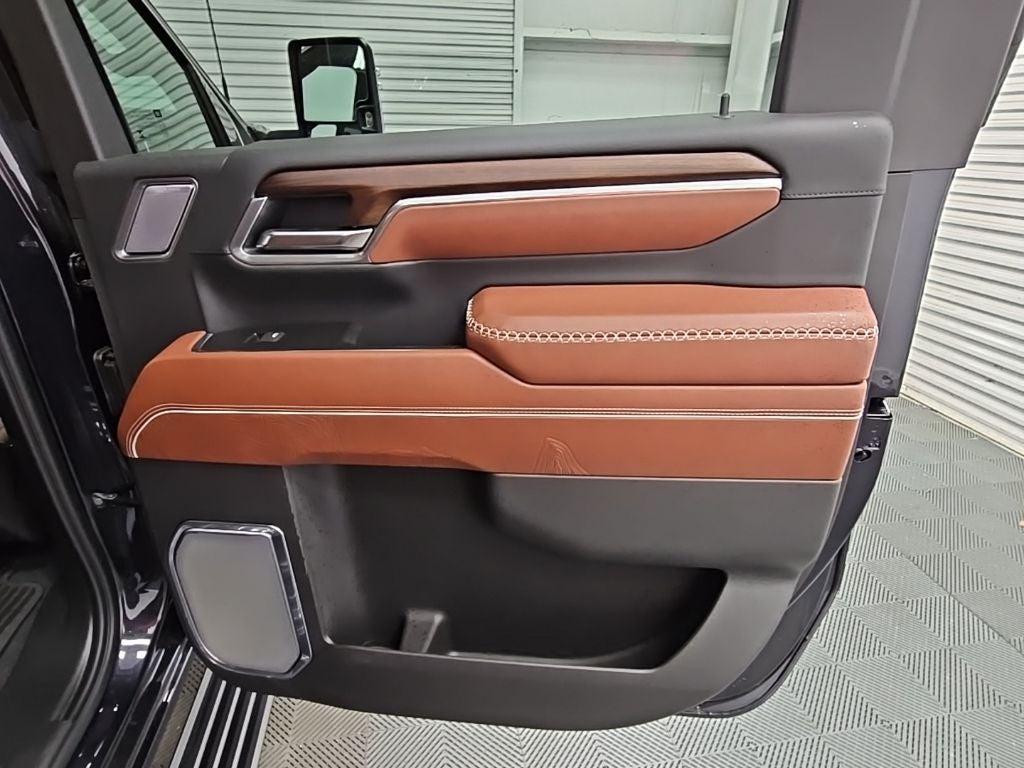 2025 GMC Sierra 2500HD Denali Ultimate