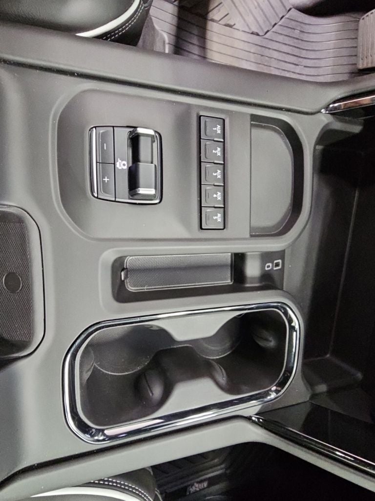 2025 GMC Sierra 2500HD AT4X AEV PACKAGE