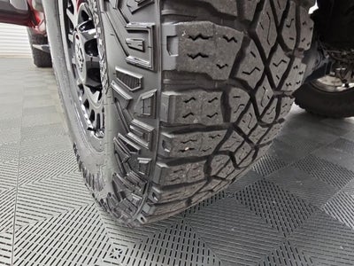 2025 GMC Sierra 2500HD AT4X AEV PACKAGE