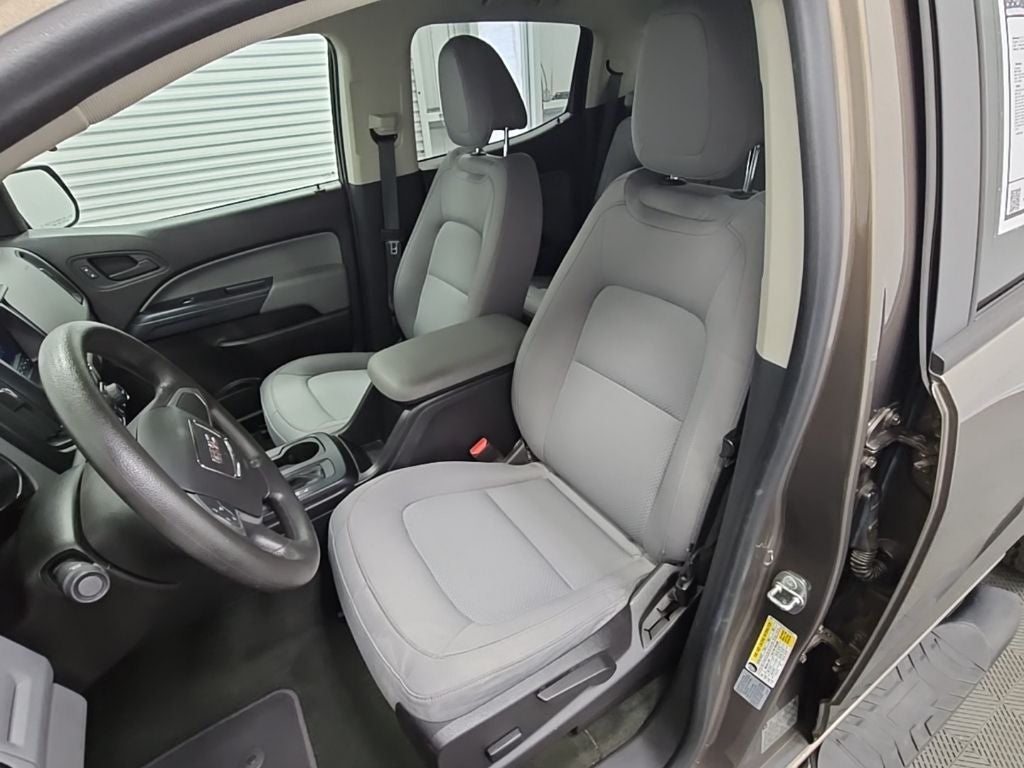 2017 GMC Canyon Base