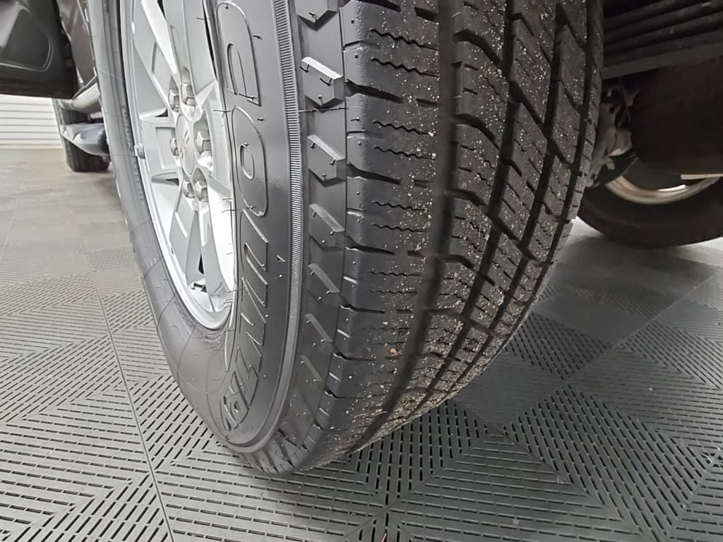 2017 GMC Canyon Base