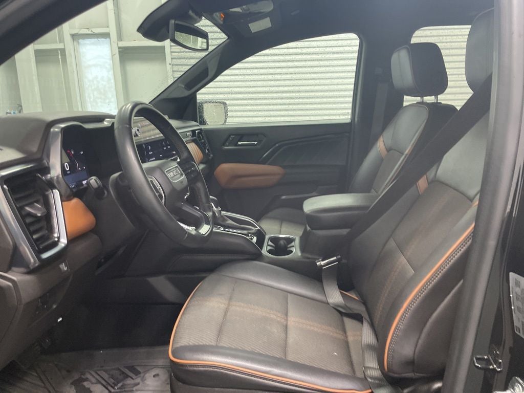 2023 GMC Canyon AT4