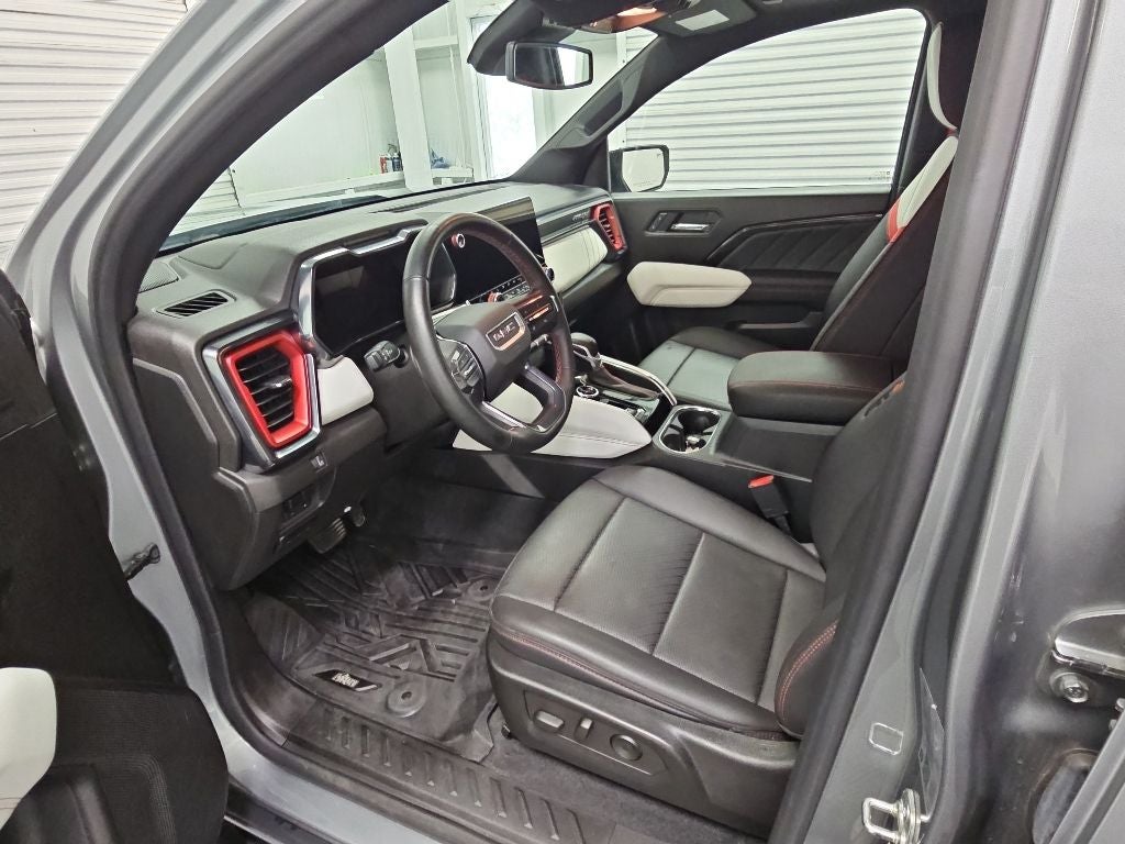 2024 GMC Canyon AT4X