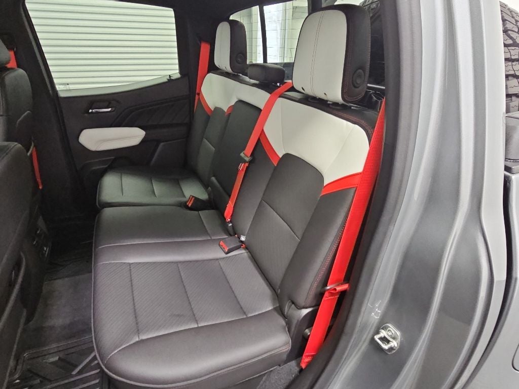 2024 GMC Canyon AT4X