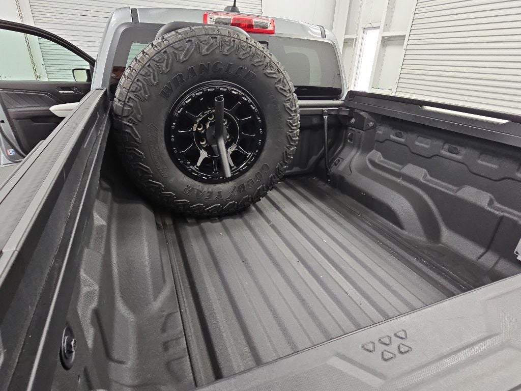 2024 GMC Canyon AT4X