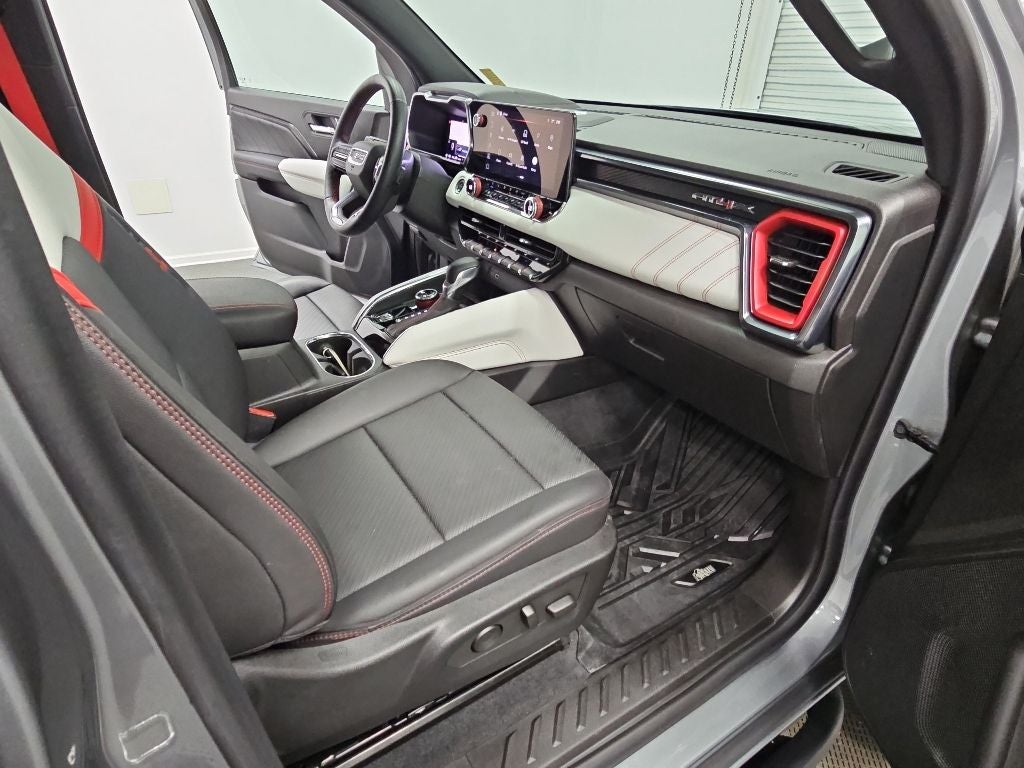 2024 GMC Canyon AT4X