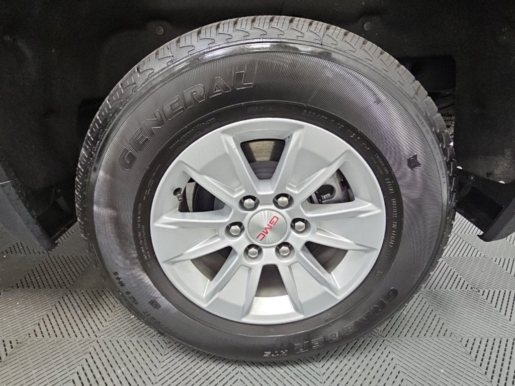 2025 GMC Sierra 1500 Pro