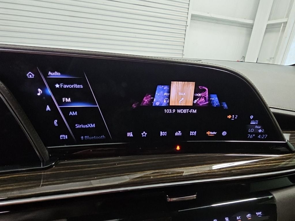2022 Cadillac Escalade Premium Luxury