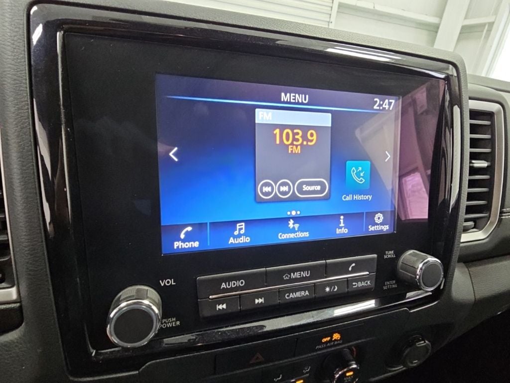 2022 Nissan Frontier SV