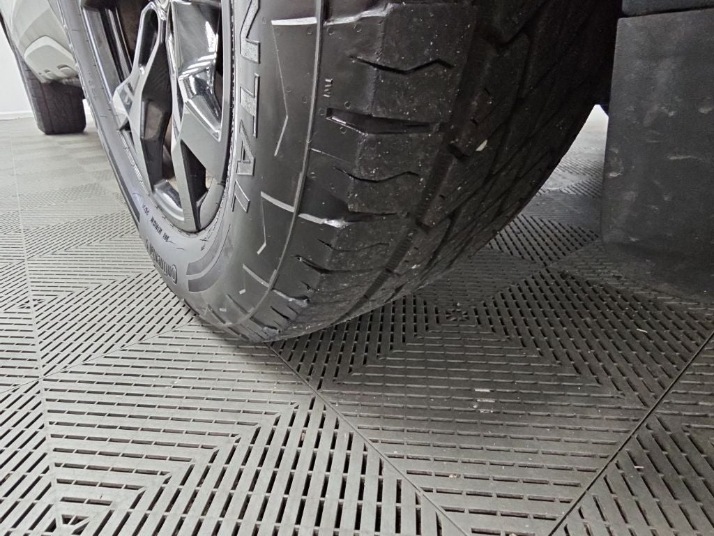 2024 Volkswagen Atlas 2.0T Peak Edition SEL