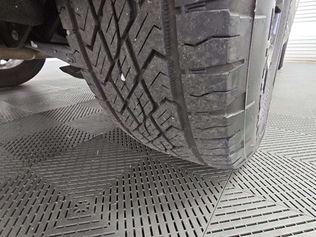 2024 Volkswagen Atlas 2.0T Peak Edition SEL