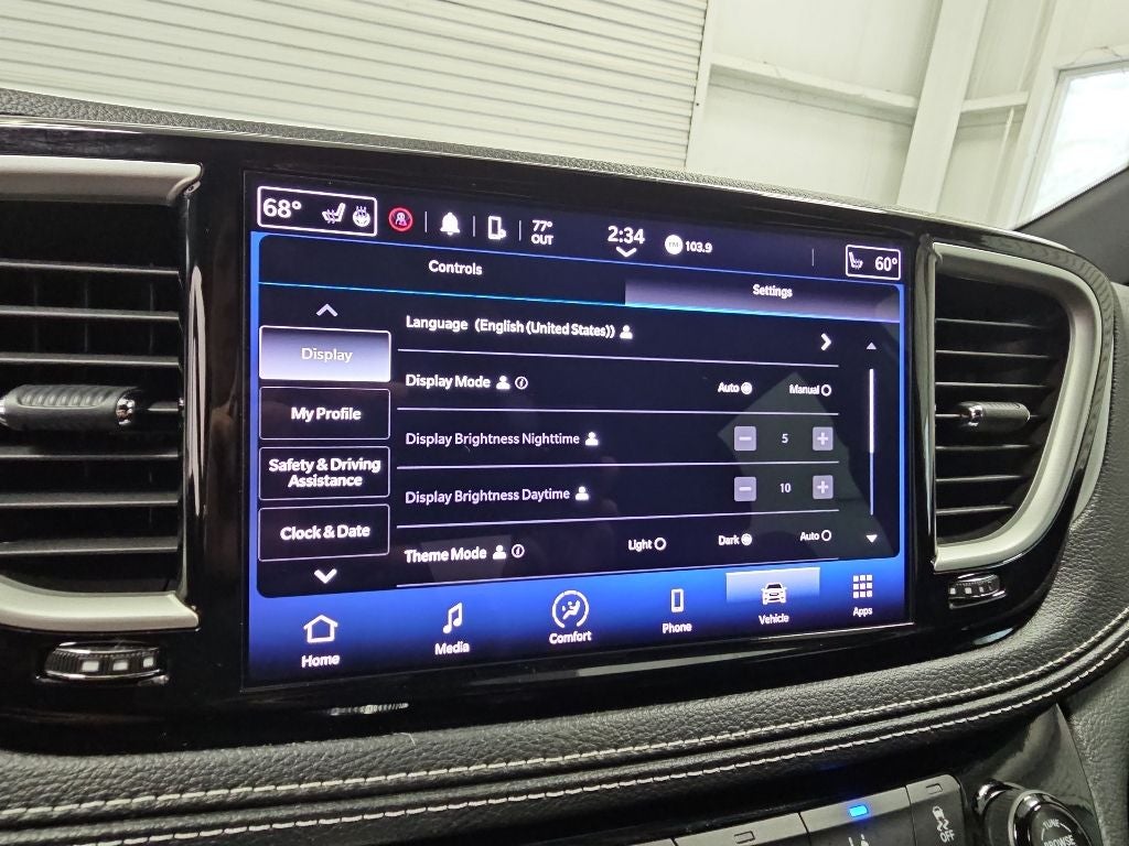 2024 Chrysler Pacifica Touring L