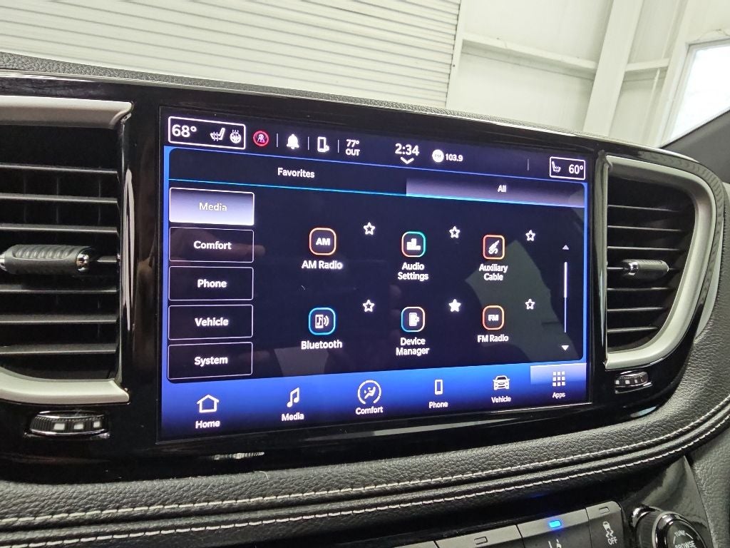 2024 Chrysler Pacifica Touring L