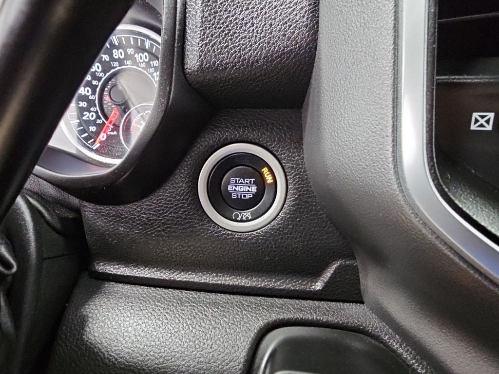 2022 RAM 2500 Big Horn Crew Cab