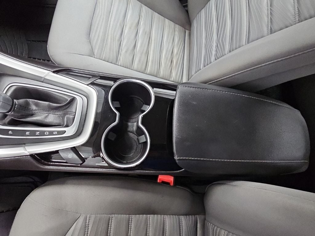 2016 Ford Fusion S