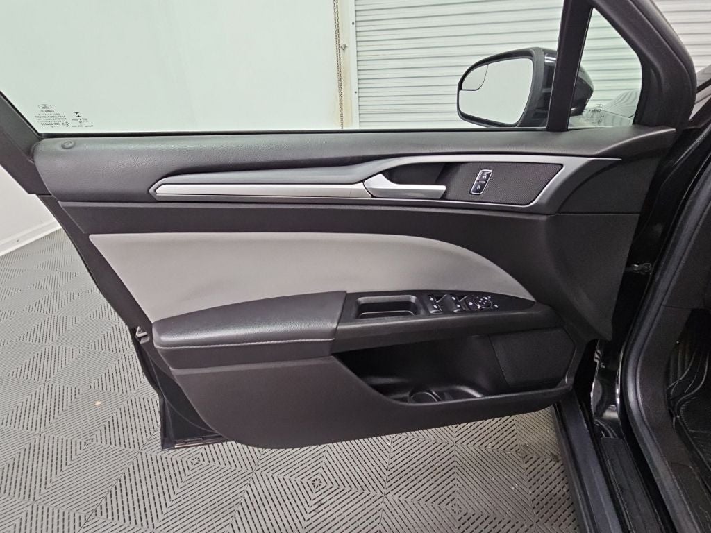 2016 Ford Fusion S