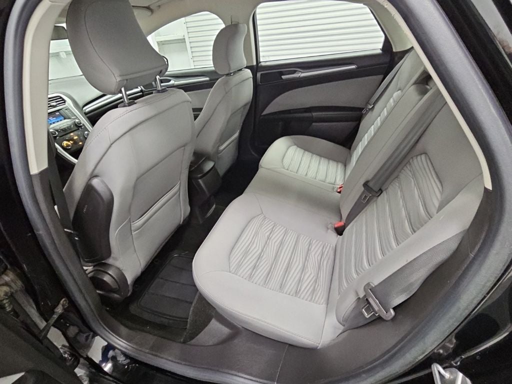 2016 Ford Fusion S