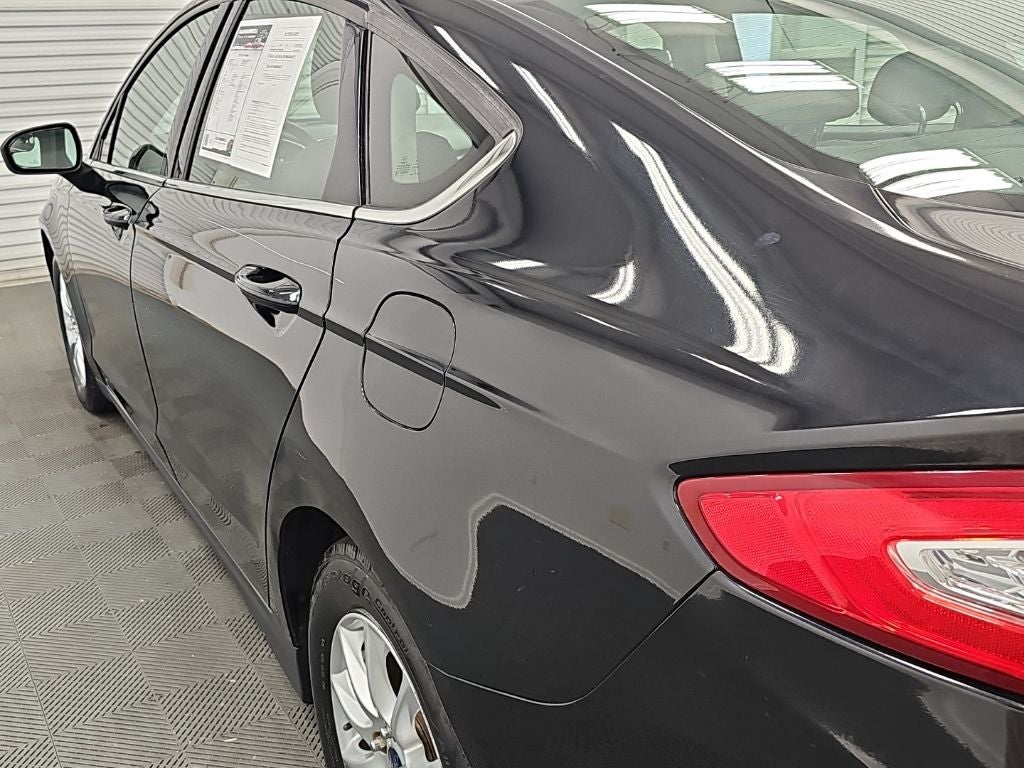 2016 Ford Fusion S