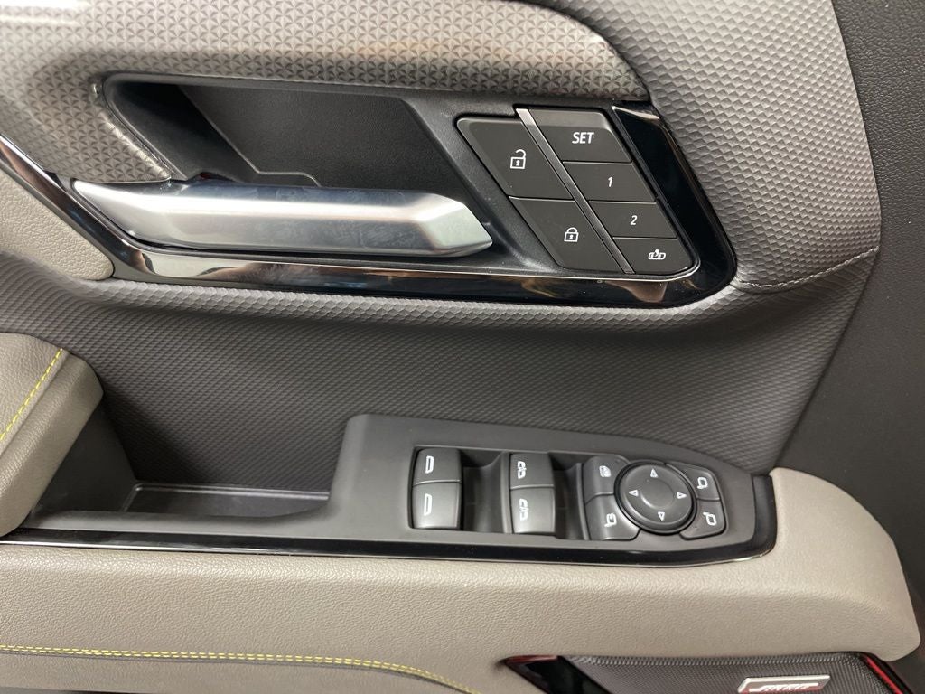 2025 Chevrolet Silverado 1500 ZR2