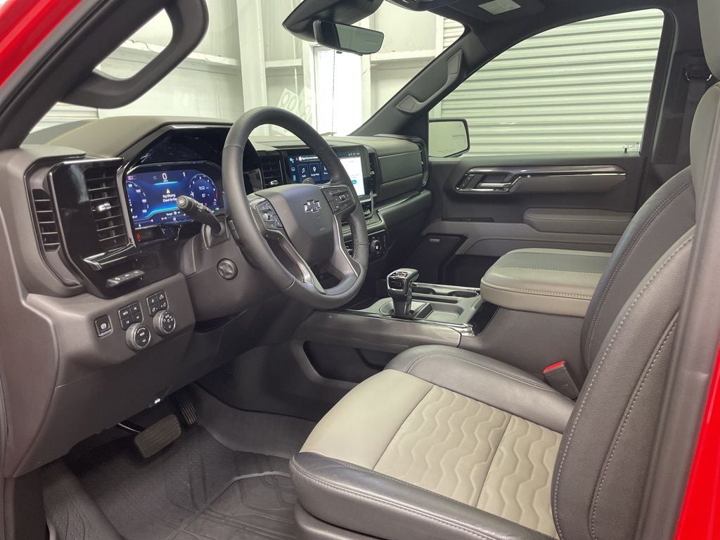 2025 Chevrolet Silverado 1500 ZR2