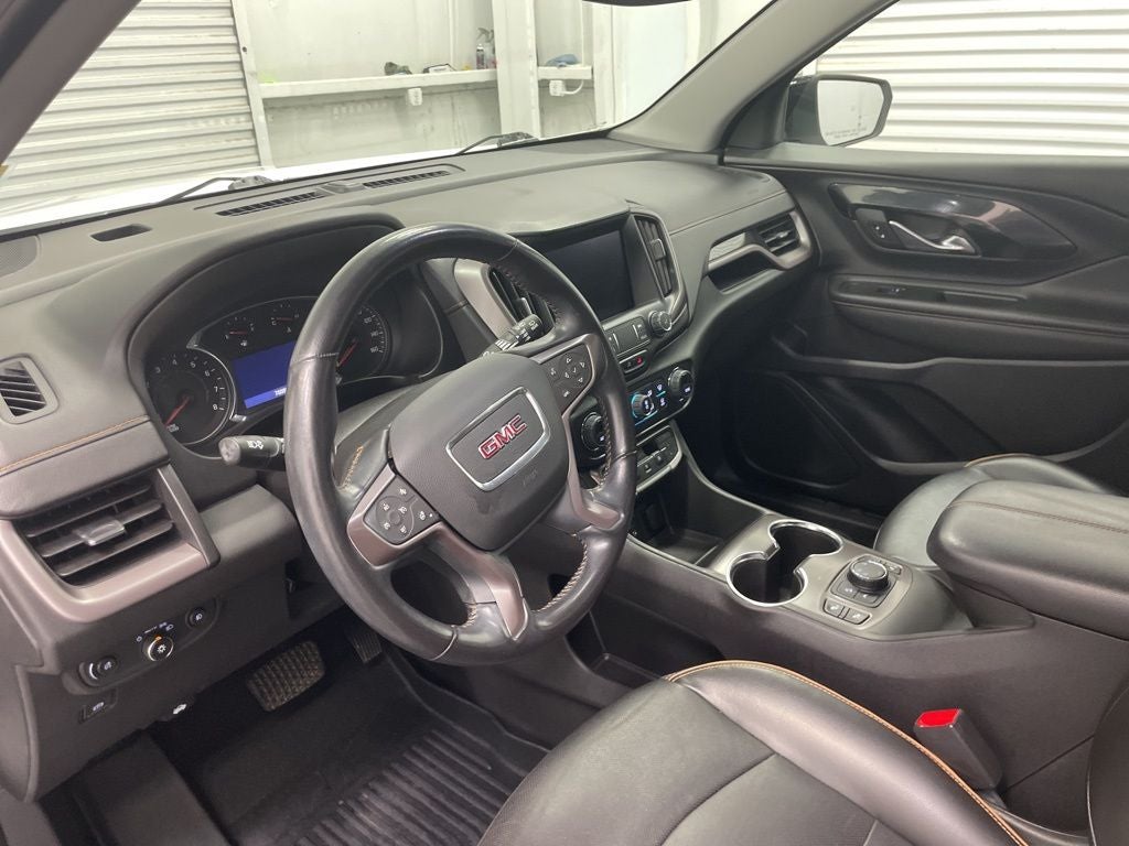 2022 GMC Terrain AT4