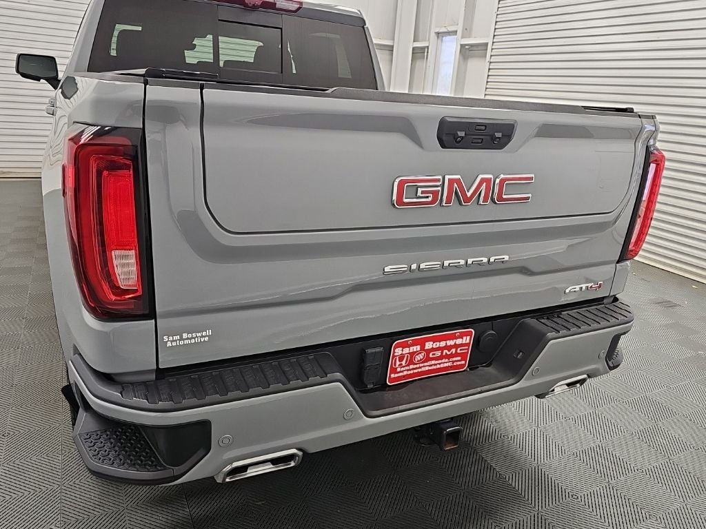 2025 GMC Sierra 1500 AT4