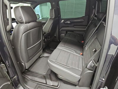 2025 GMC Sierra 1500 AT4X
