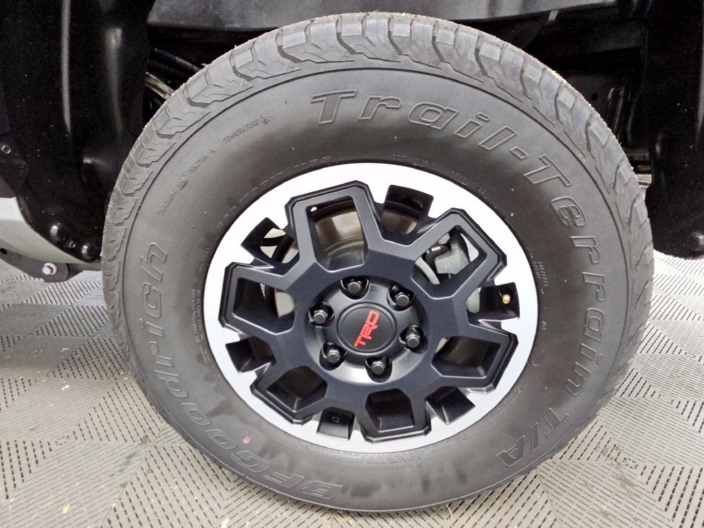 2024 Toyota Tacoma TRD Off-Road