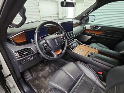 2022 Lincoln Navigator Black Label