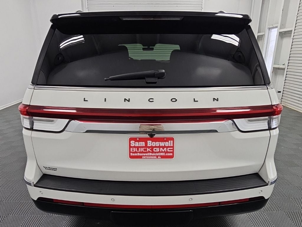 2022 Lincoln Navigator Black Label