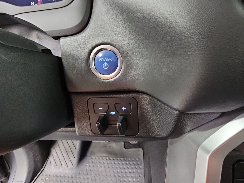 2023 Toyota Tundra Hybrid Platinum