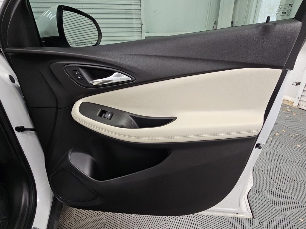 2020 Buick Encore GX Essence